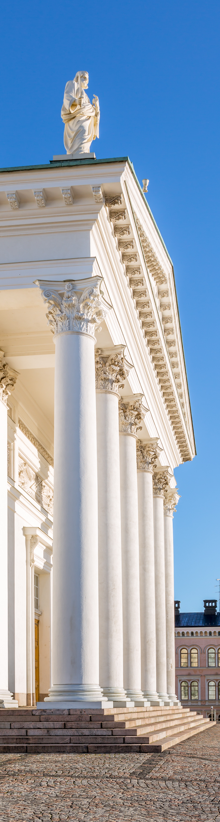 This post is likely to be useful for my magazine editorial friends as it arms them with a possibility of myriad stories I could share. 8 countries, many cities and countless tales. - Travelure Travels in 2017 - An 8-Country Photo Roundup #travel #travelure #bhutan #iceland #usa #finland #helsinki #Frankfurt #Germany #Czech #Prague #France #Paris #Israel