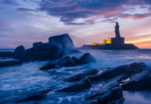 Shooting Flowing Water – At Dawn, Dusk, and Day Thiruvalluvar Statue, Kanyakumari - Shooting Flowing Water - At Dawn, Dusk, and Day - Travelure ©