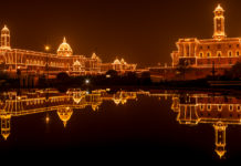 How to Shoot Illuminated Buildings How to shoot illuminated buildings - Travelure ©
