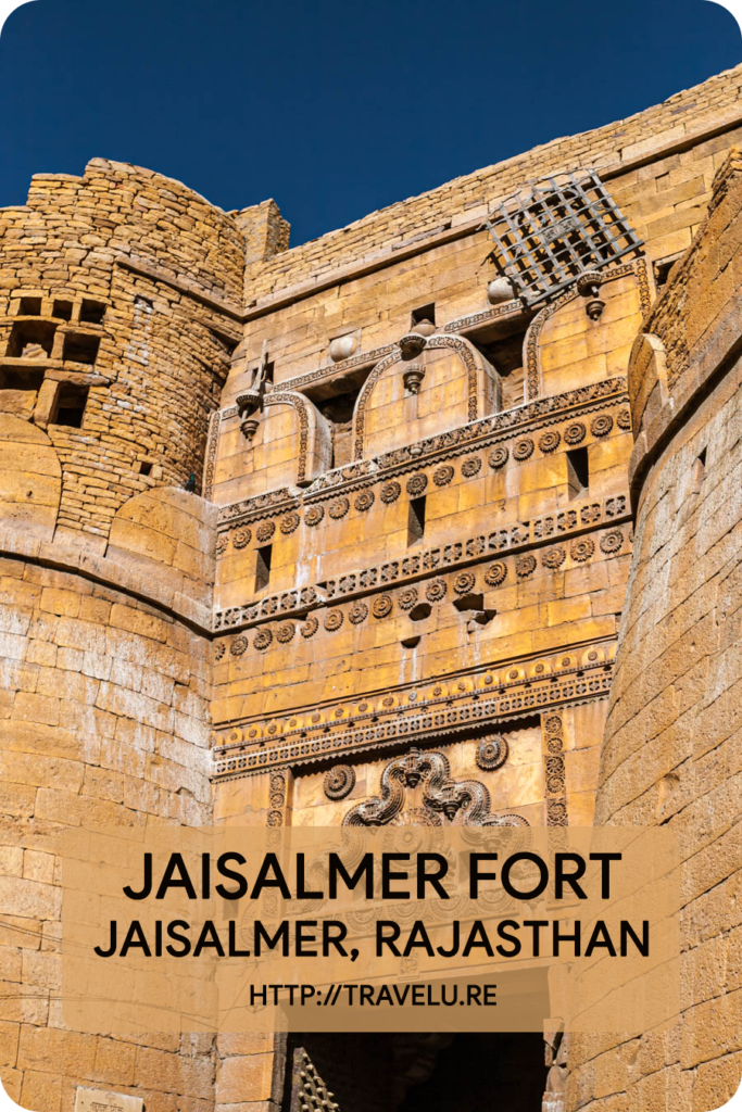 As a living fort, it has seen a huge influx of tourists savouring pre-modernist lifestyle. They come to live like locals but seldom stay true to the cause. - Jaisalmer Fort, Jaisalmer, Rajasthan - Travelure ©