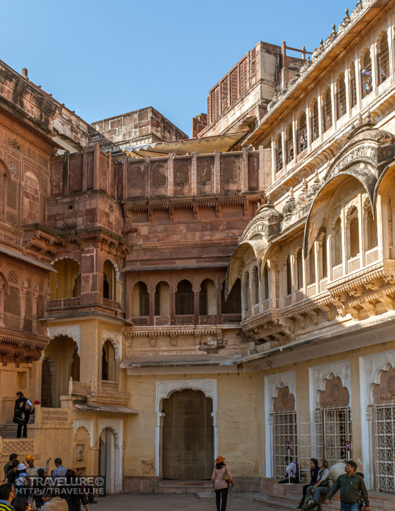 Mixed architectural styles apparent in Mehrangarh Fort - Travelure ©