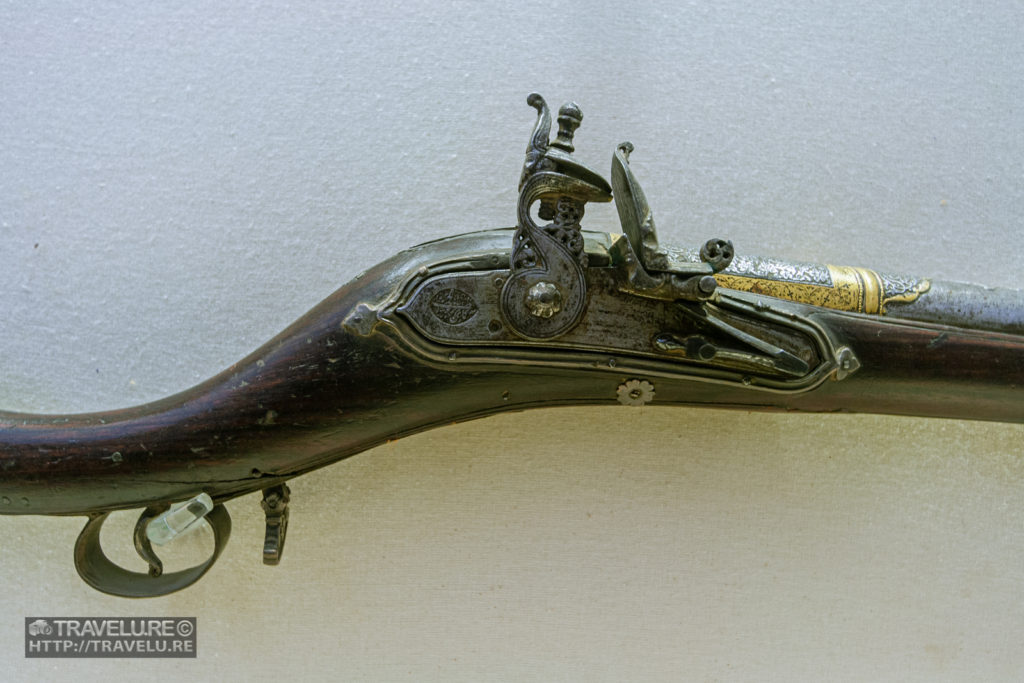 A crafted gun bolt - Travelure ©