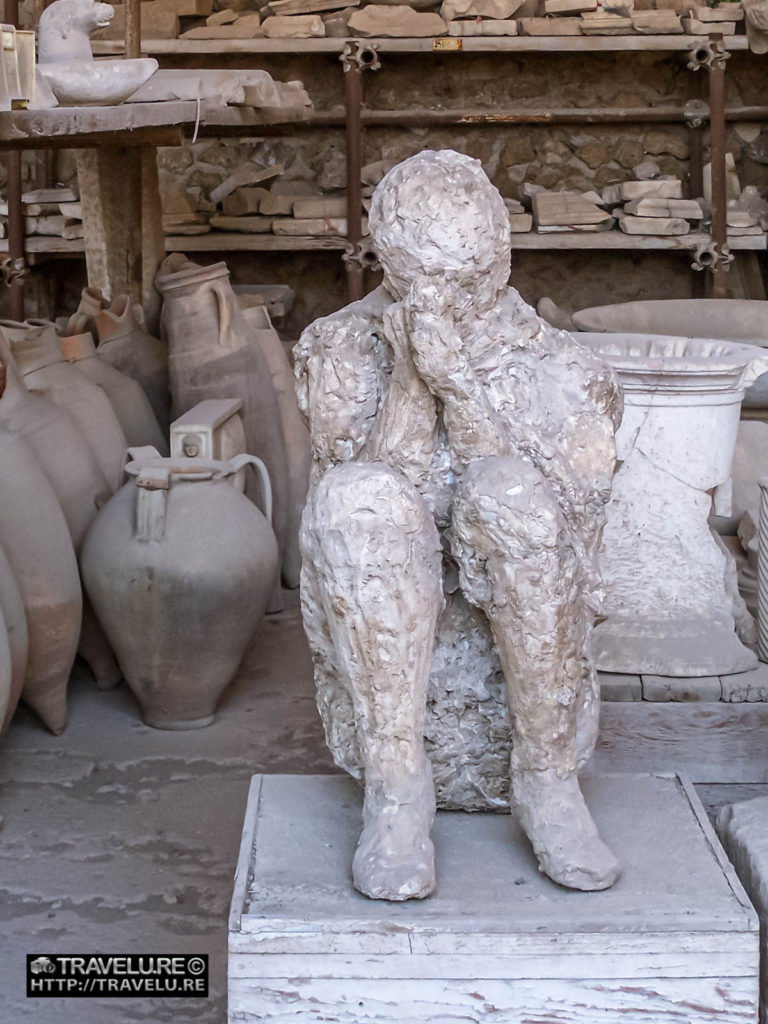 Pompeii victim - 'The Muleteer' - Travelure ©