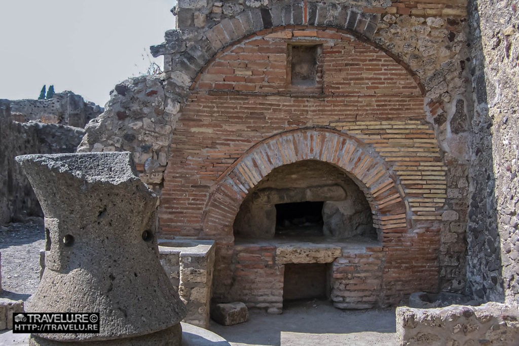 A pizza oven - Travelure ©