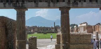 Pompeii – A Prehistoric Frozen Moment It was a hot summer day, the temperature hovering around 35°C. When a fellow traveller complained of the heat, our guide was quick to point out the residents of Pompeii faced 20 times the heat on a fateful day in 1st century CE. - Pompeii - A Prehistoric Frozen Moment - Travelure ©