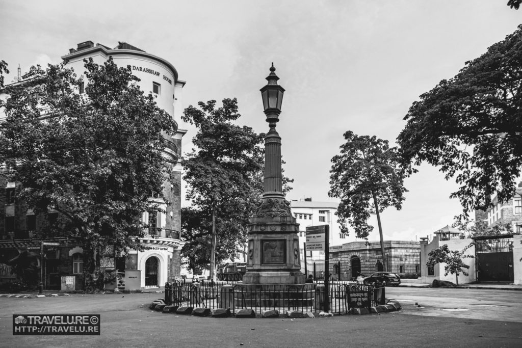 First World War Memorial with the Darabshaw House and the Ballard Pier gate in the background. With not a soul in sight, I wondered if these wide roads were even required!