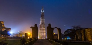 Qutub Minar – Symbolic Axis of a Faith His vision for Qutub Minar was to build a symbolic structure for muezzin’s call for prayer, not just for the neighbouring mosque, but for the entire Islamic world. - Qutub Minar - Symbolic Axis of a Faith - Travelure ©