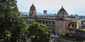 Mubarak Mandi – A Shining Imprint of Dogra Dynasty – Jammu-2 ...the architectural styles here range from Dogra-Pahari, Mughal, English Baroque, Rajasthani, and more. - Mubarak Mandi - A Shining Imprint of Dogra Dynasty - Jammu-2 - Travelure ©