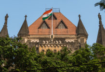 Victorian Gothic and Art Deco Ensembles of Mumbai The Victorian Neo-gothic style, and the adapted Art déco idiom acted as a foil to each other, not letting any style overpower the other. - Victorian Gothic and Art Deco Ensembles of Mumbai - Travelure ©