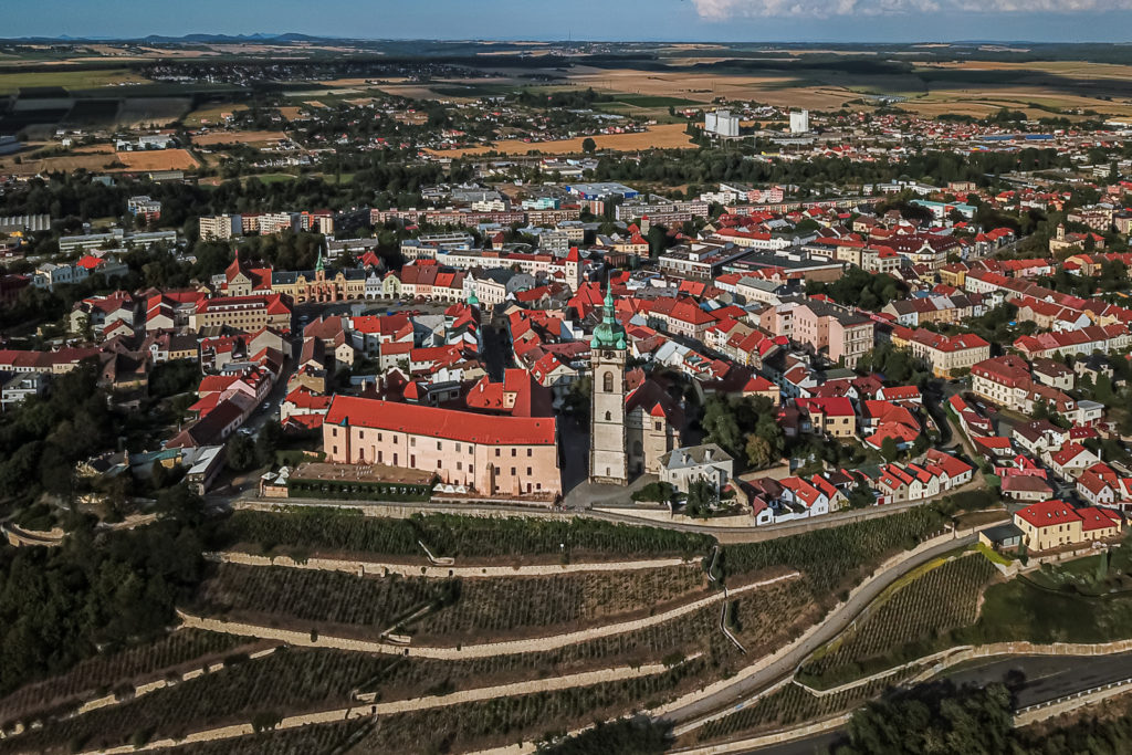 Melnik Chateau, a drone view courtesy Michael Howland - Travelure ©