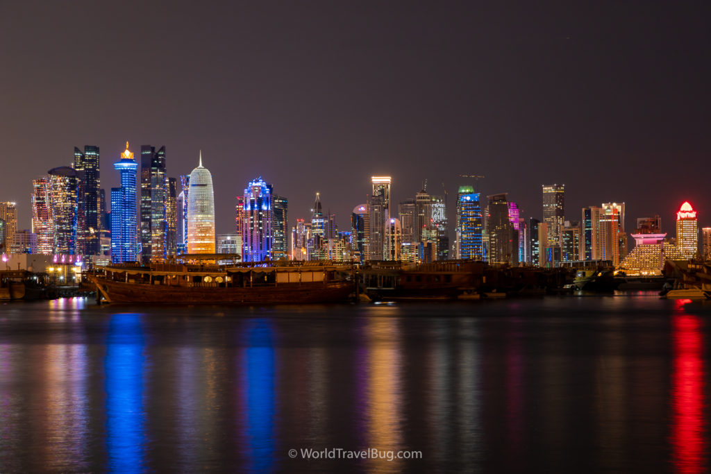 Doha, Qatar, by night, shot by her - Travelure ©