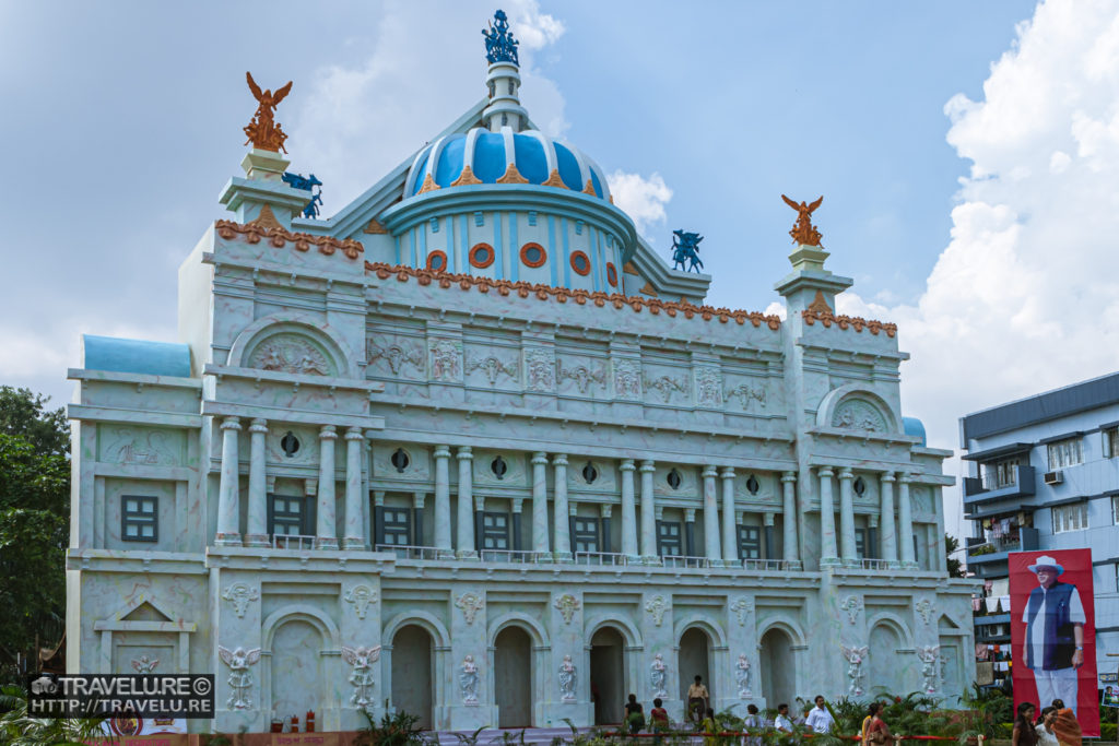 Pandal modelled after the Paris Music Academy - Travelure ©