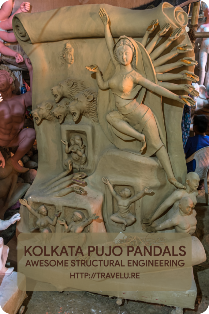 Over the years, Kolkata localities have modelled their pandals after Eiffel Tower, Chateau Versailles, White House, Burj Khalifa, Sydney Opera House, Lotus Temple, and more. - Kolkata Pujo Pandals - Awesome Structural Engineering - Travelure ©