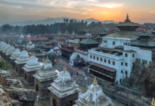 Pashupatinath Temple Kathmandu – The Place to Die Every year, hundreds of Hindus land here in search of death in the belief that if a person dies here, he’ll be reborn as a human. - Pashupatinath Temple Kathmandu - The Place to Die - Travelure ©