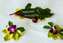 Angsana Laguna Phuket – A Floating Necklace Floral welcome by Angsana Laguna Phuket - Travelure ©